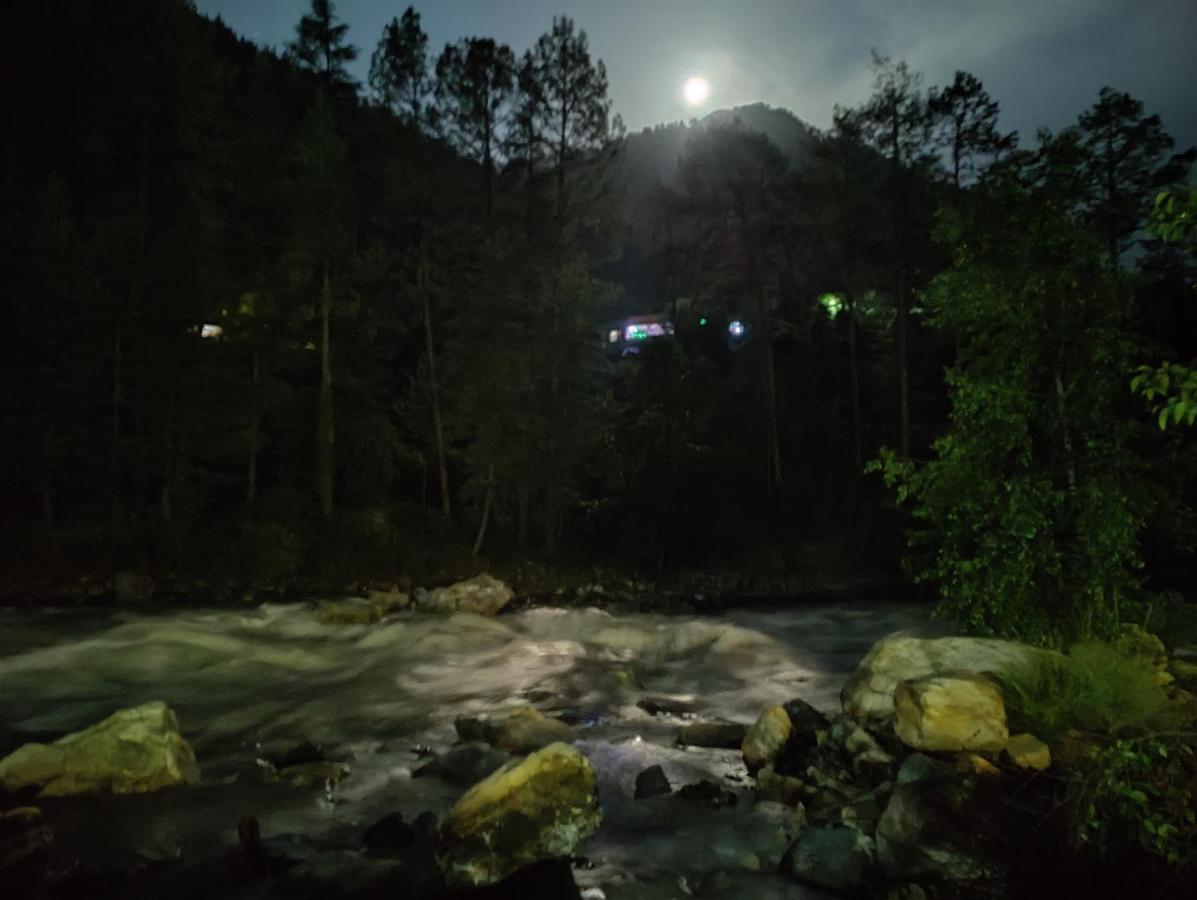 Breathe Inn Kasol Luaran gambar